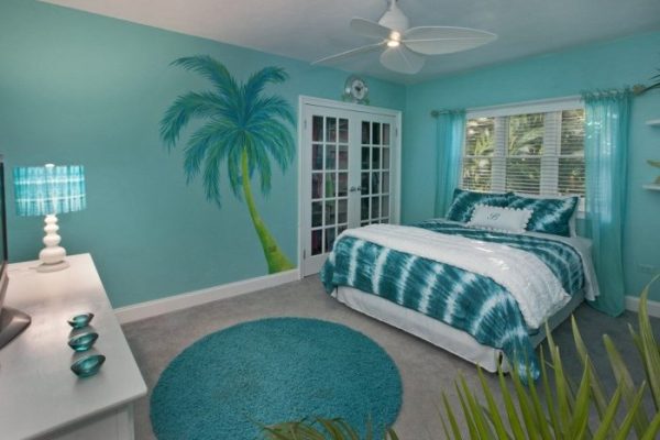 Turquoise bedroom design ideas