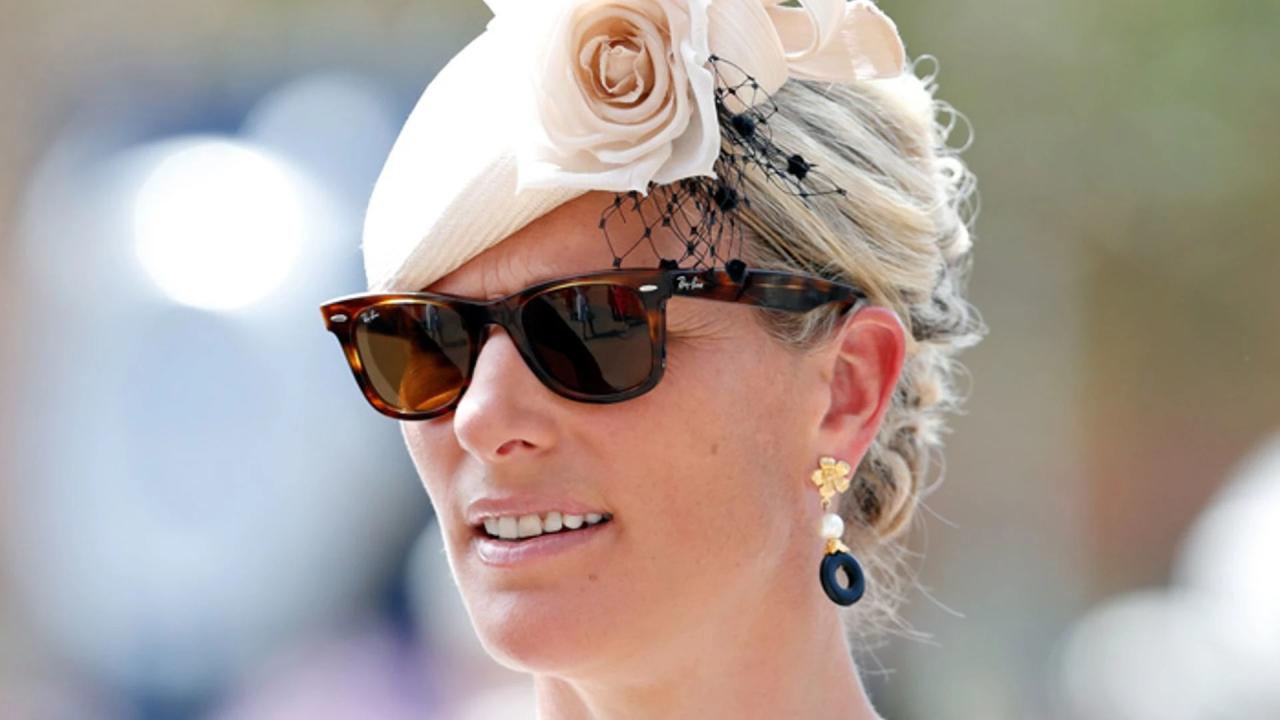 Zara tindall wedding dress